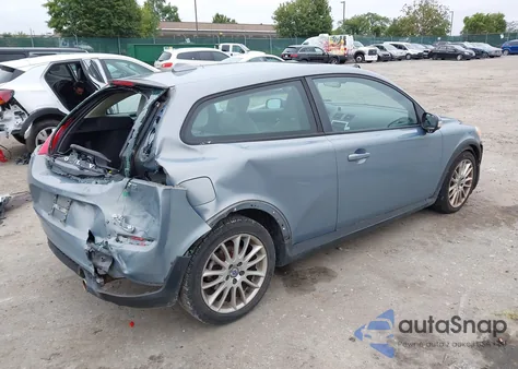 2012 Volvo C30 T5/T5 Platinum/T5 Premier Plus/T5 R-Design/T5 R-Design Platinum/T5 R-Design Premier Plus из США, поврежденный, VIN YV1672MK8C2279813